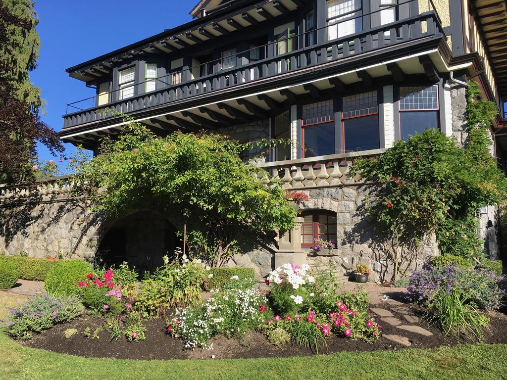 Prior Castle Inn Victoria Buitenkant foto
